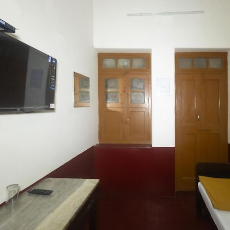 Sri Ramakrishna Hotel Bangalore Eksteriør bilde