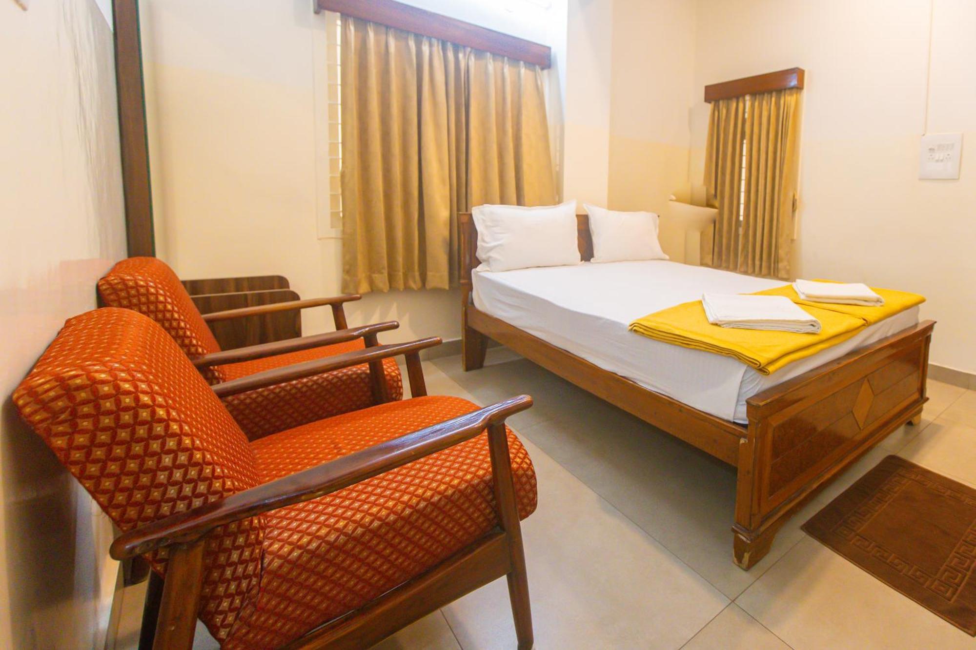 Sri Ramakrishna Hotel Bangalore Eksteriør bilde
